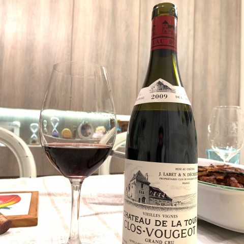 CLOS DU VOUGEOT VIEILLES VIGNES 2009 CHATEAU DE LA TOUR